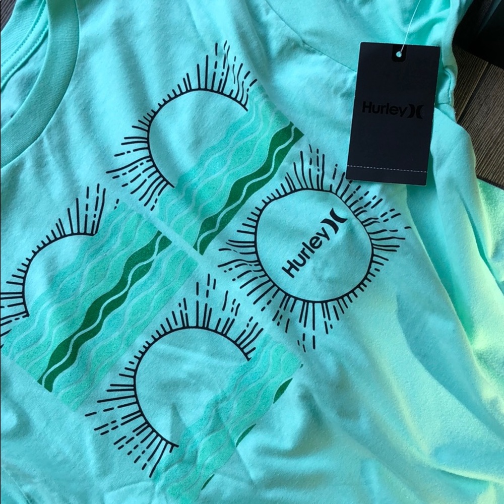🌱☀️HURLEY SHIRT☀️🌱 - Picture 4 of 5